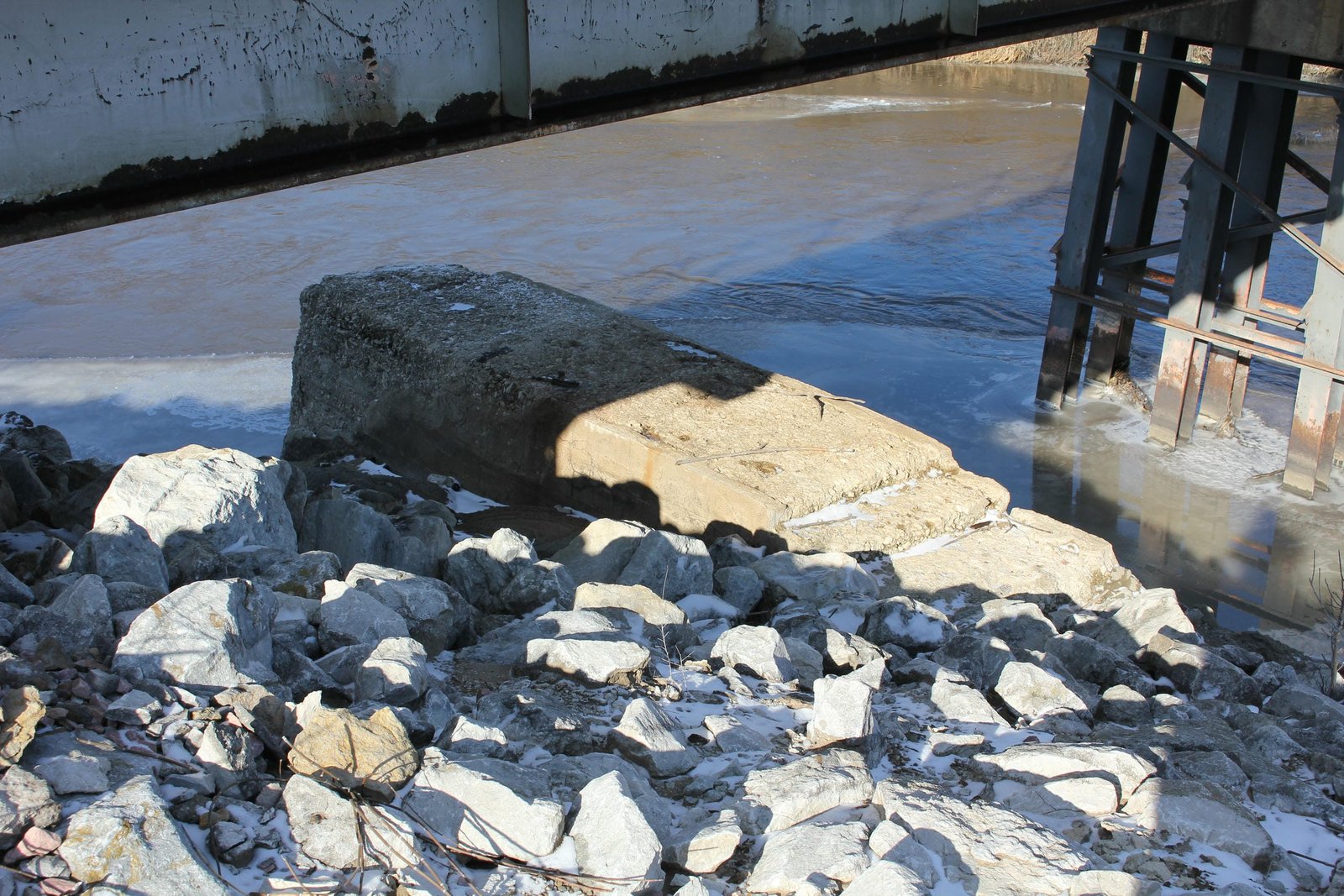 Former south abutment
